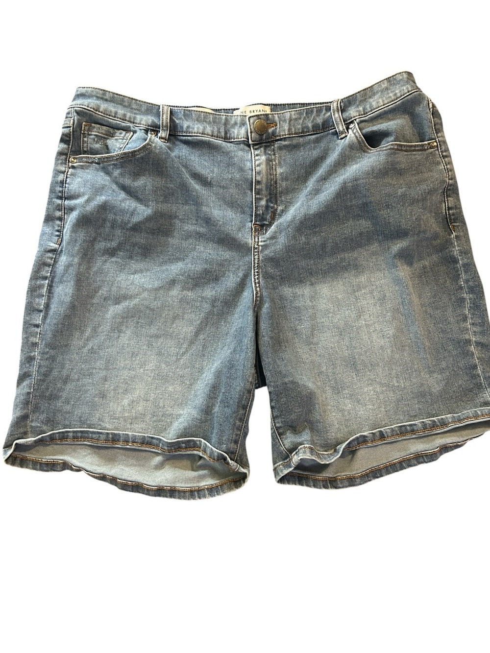 Lane Bryant boyfriend shorts ladies size 18 mid rise essential stretch cotton